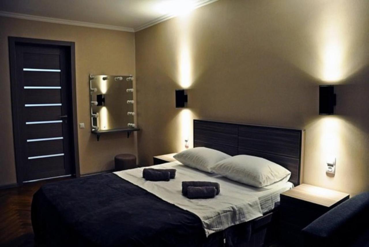 Superior Apartment On Kostava Tbilisi Bagian luar foto
